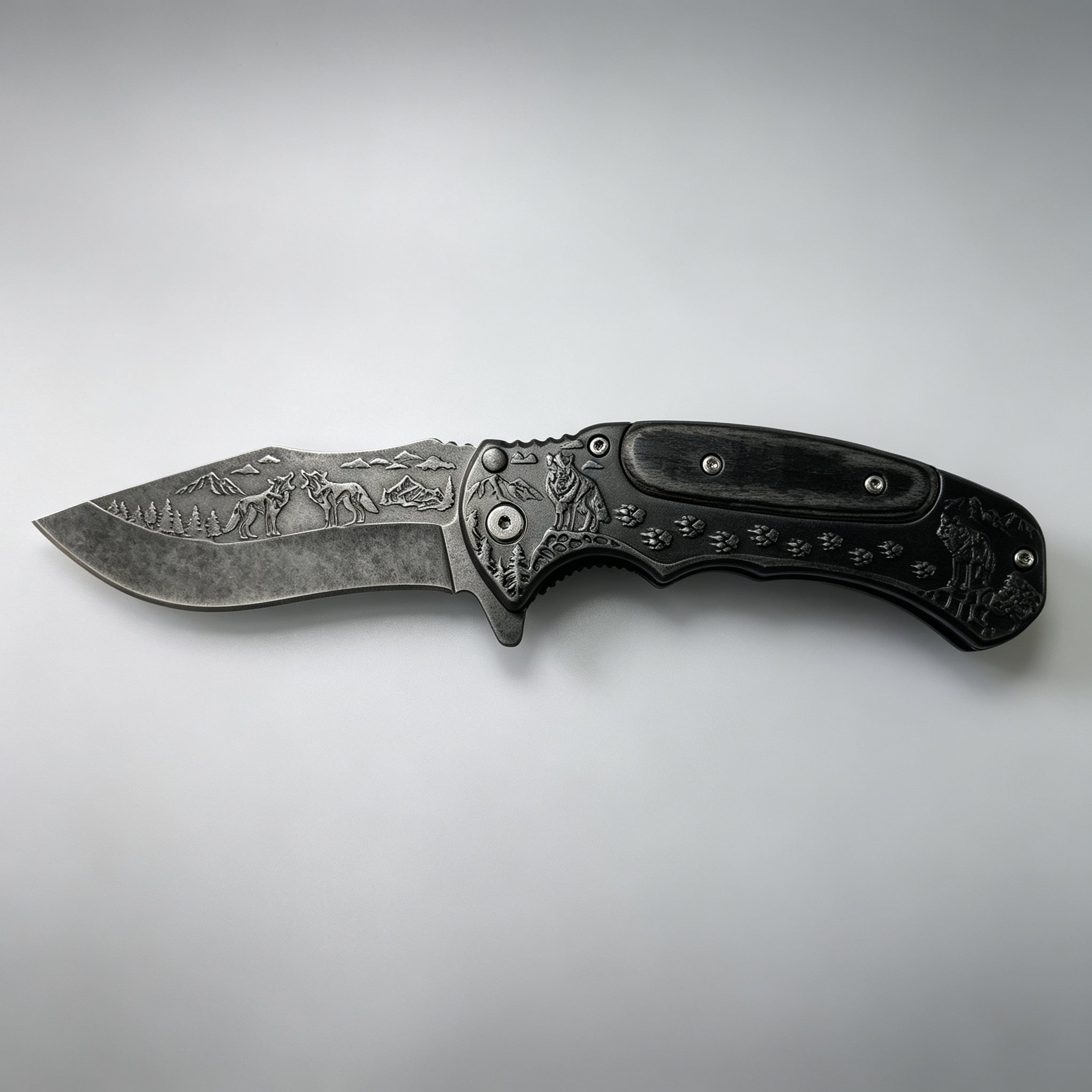 PH03 Folding Knife – Wolf Etch, Wood Inlay
