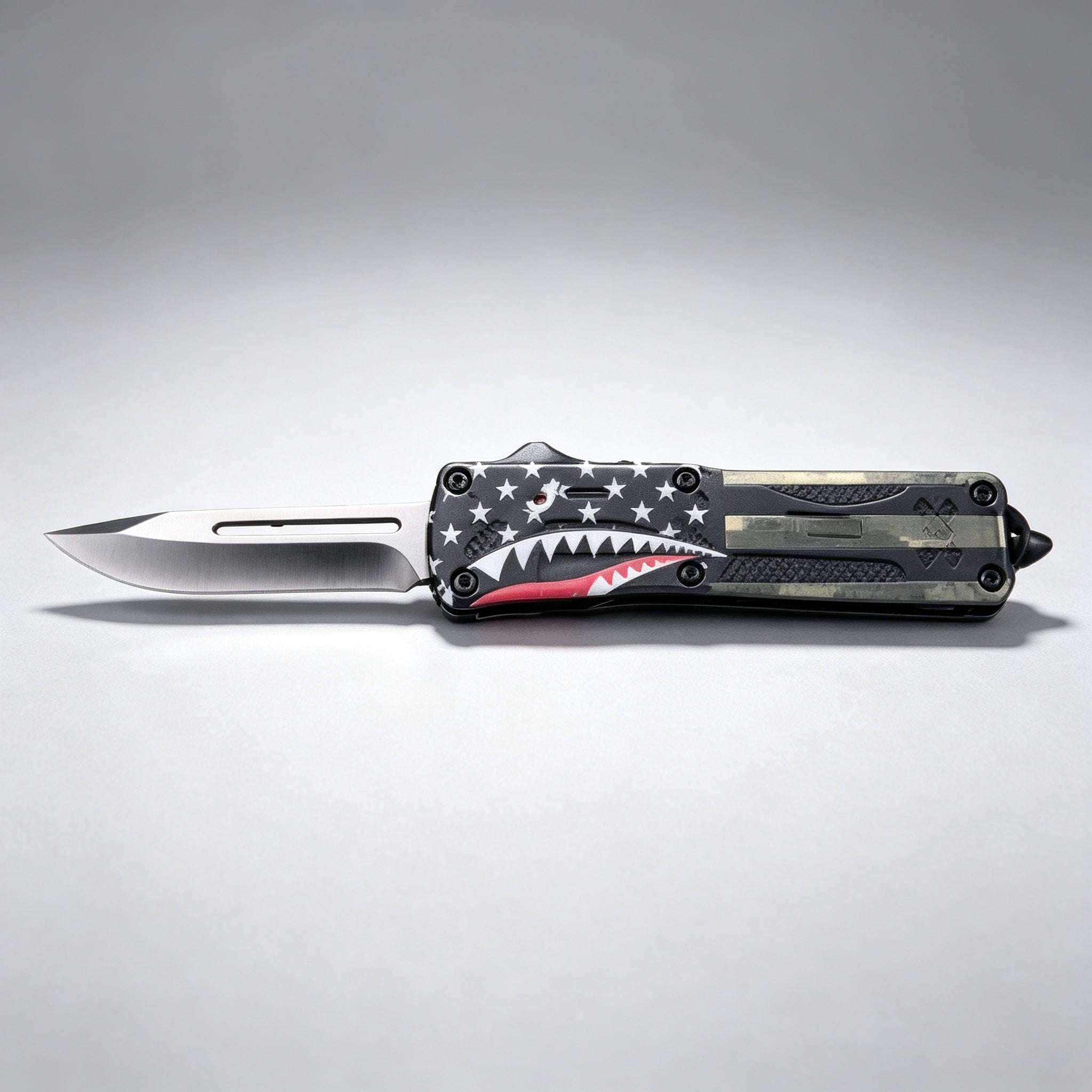 F139 Folding Knife Double-Edge Serrated – 170mm · 227g