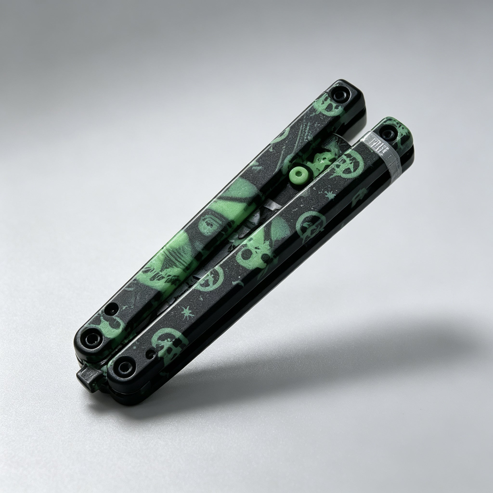 PH02 Butterfly Knife – Black Skull