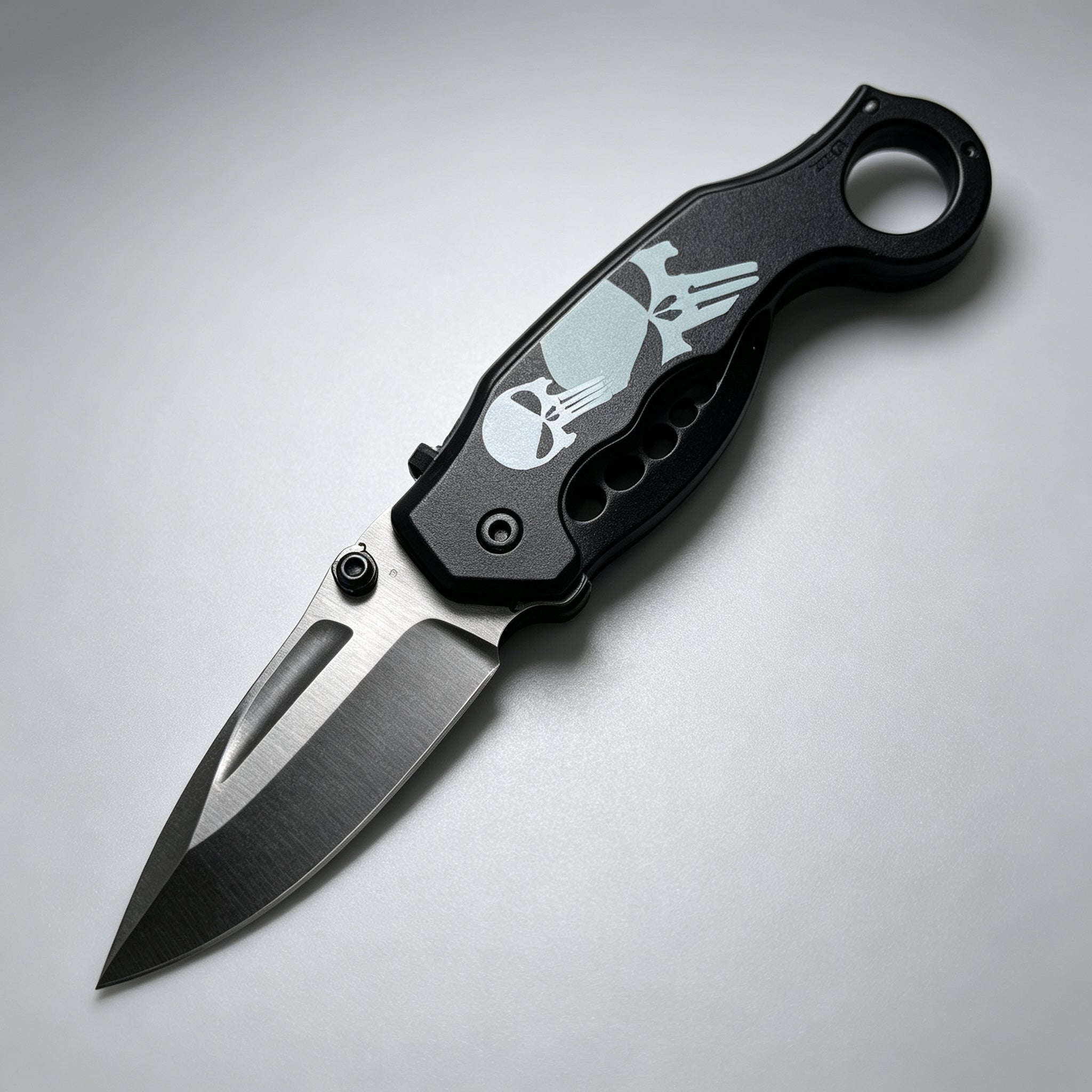 PH04 Karambit Folding Knife – Skull Design, Finger Ring