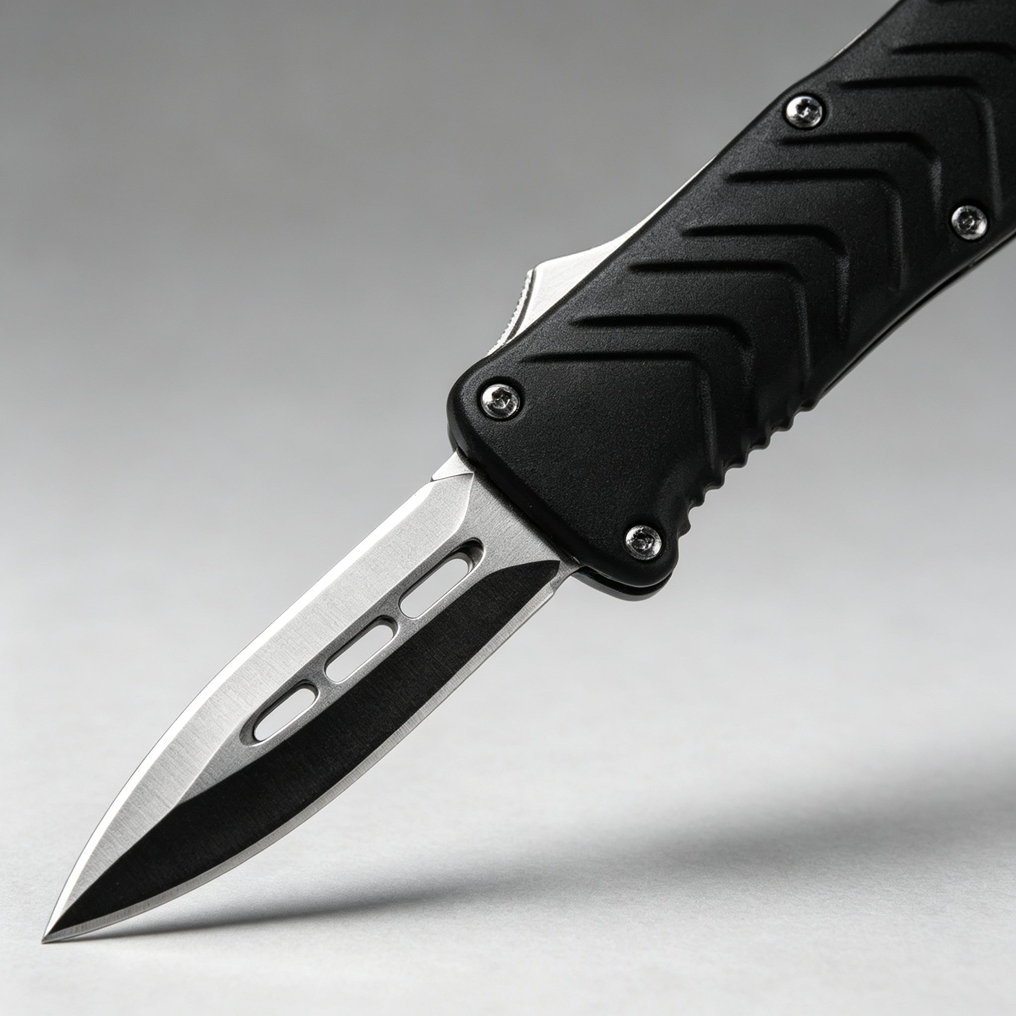 F129 Folding Knife – 228mm · 245g