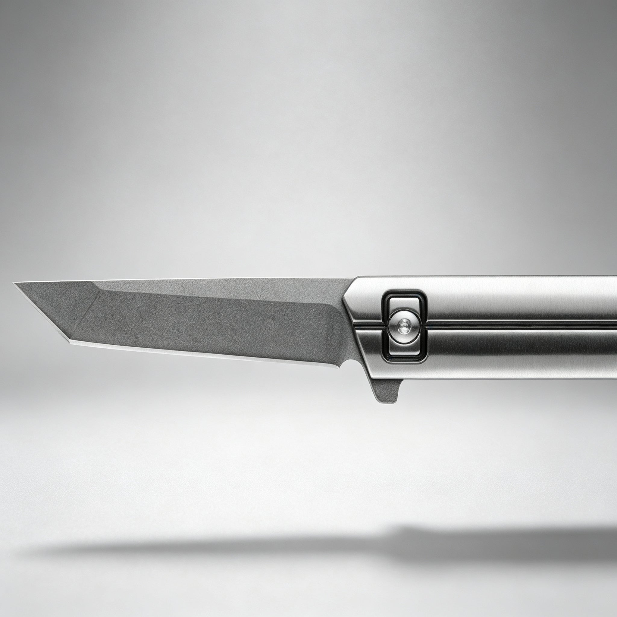 F207 Folding Knife – 218mm · 200g