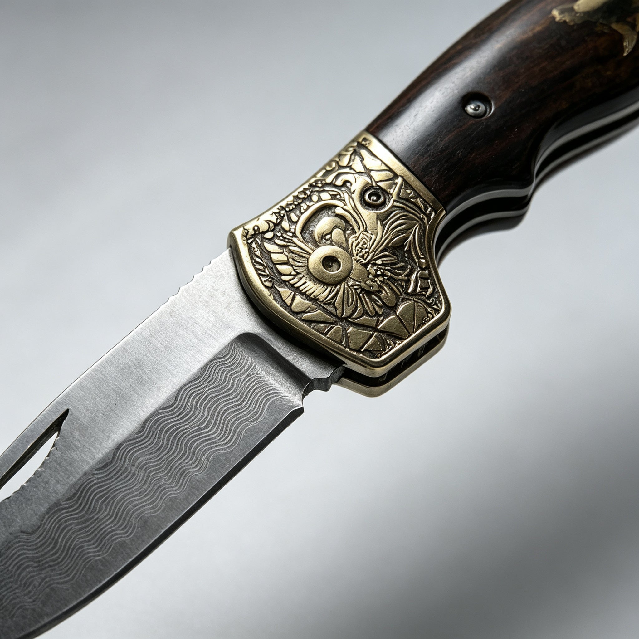 T-06 Folding Knife – 9Cr13, Copper & Resin