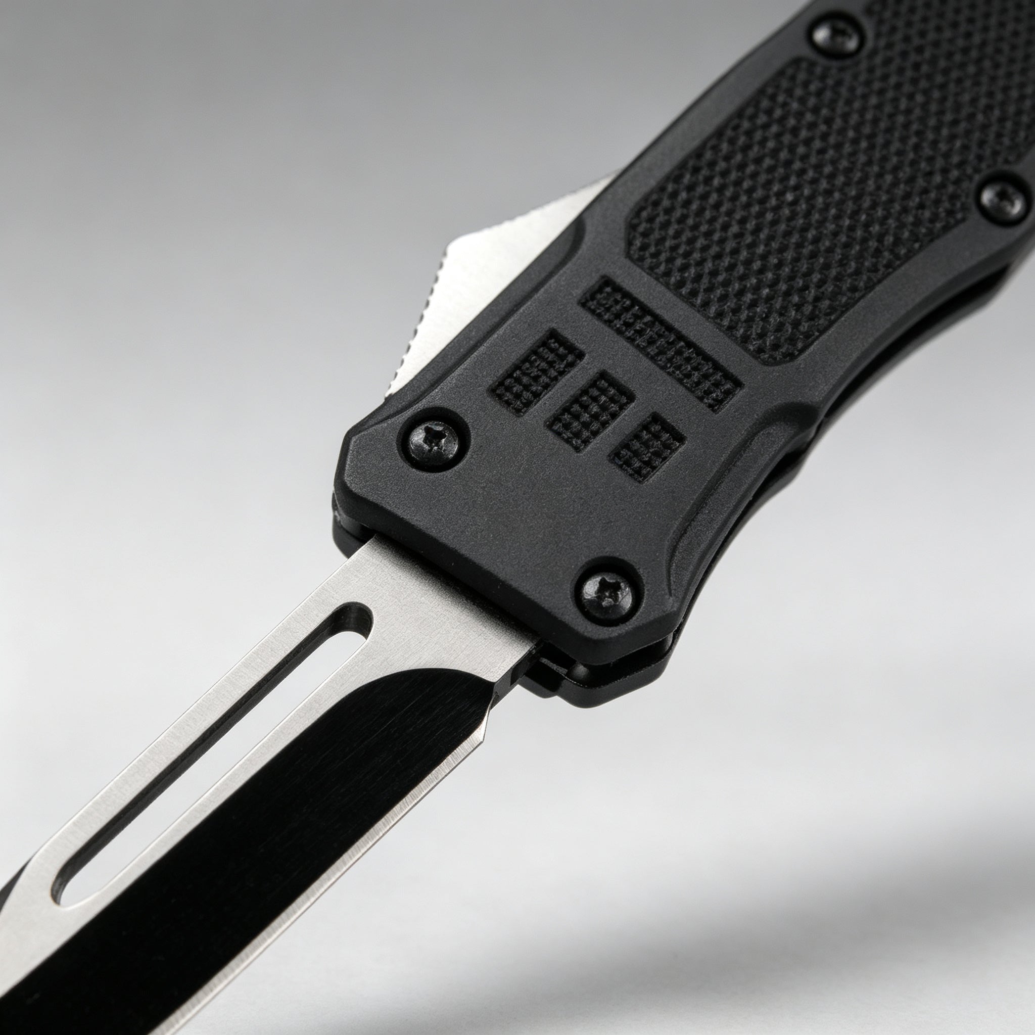 F182-2 Folding Knife Single-Edge Small – 168mm · 129g