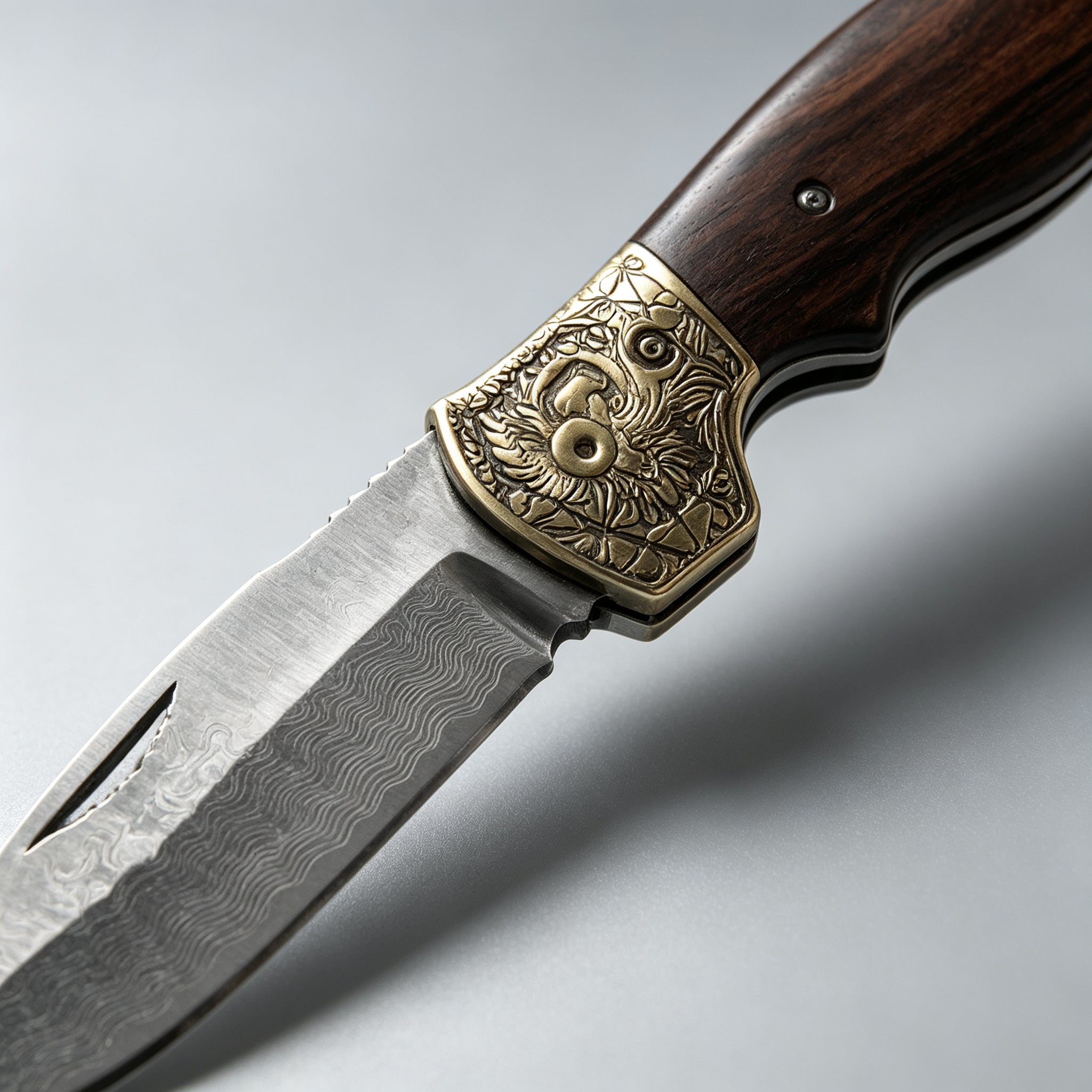 T-07 Folding Knife – Vine Etch, Copper & Wood