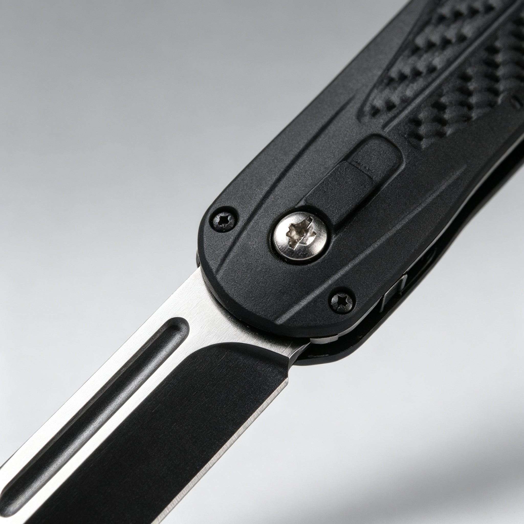 F186 Folding Knife – 222mm · 150g